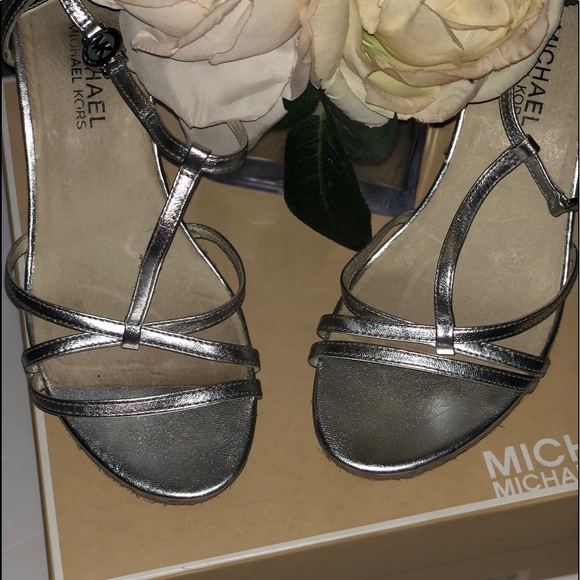 Great condition - Picture 1 of 2